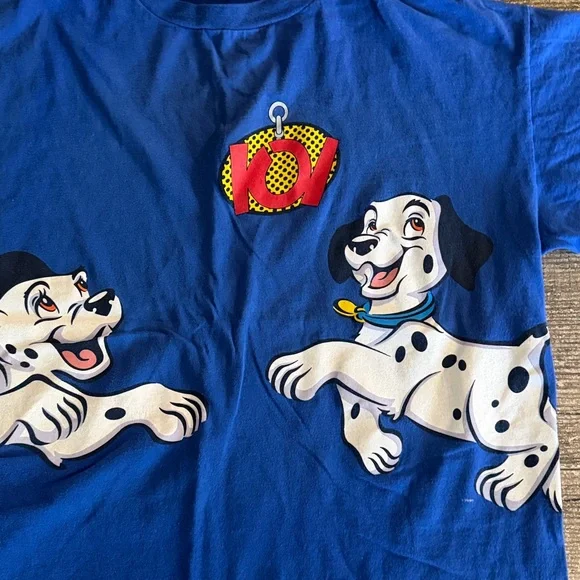 Disney vintage 101 Dalmatians, single stitch top and bottom, graphic shirt. - Picture 2 of 8